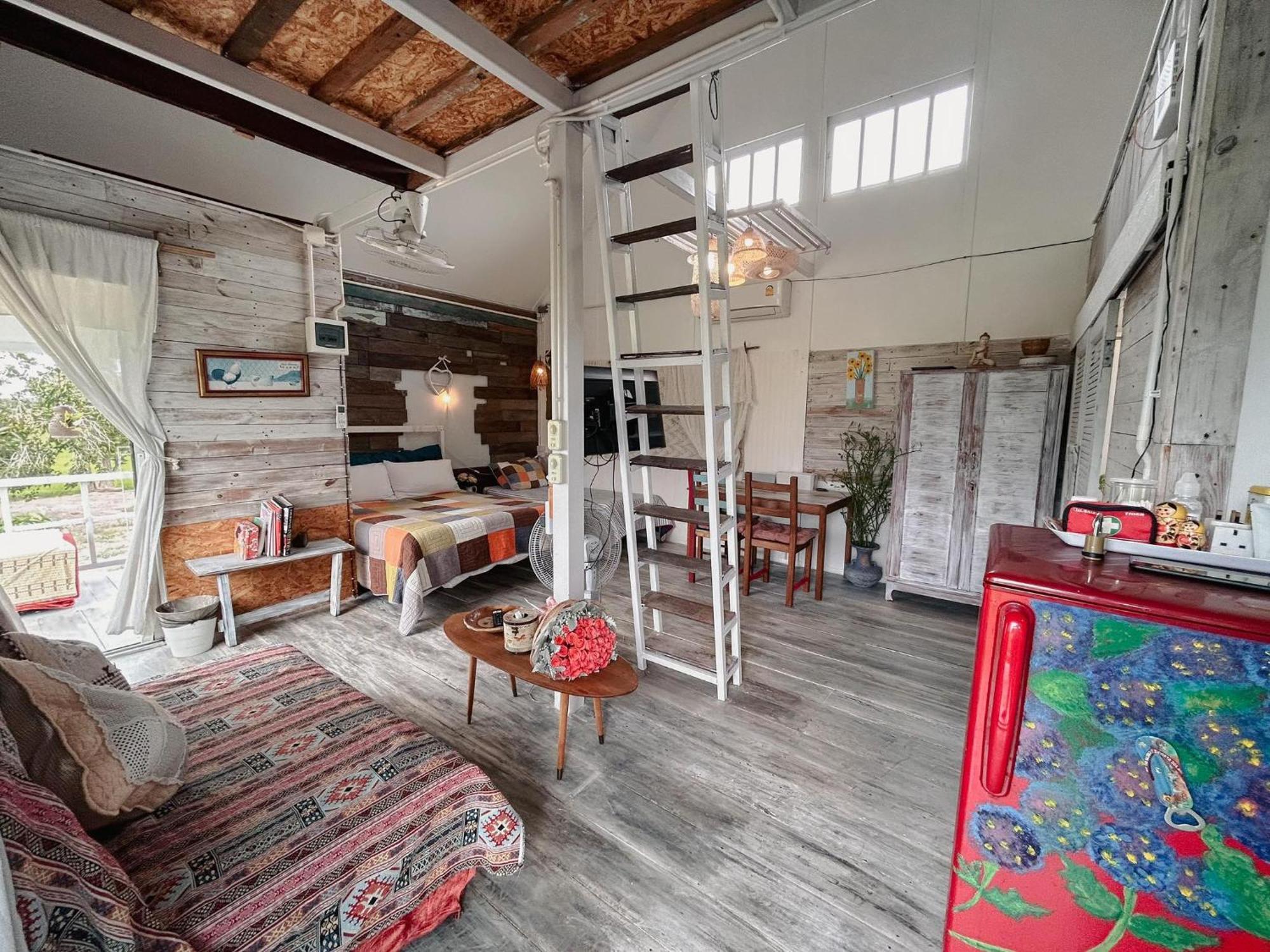 The 99 Cottage Suphanburi Extérieur photo